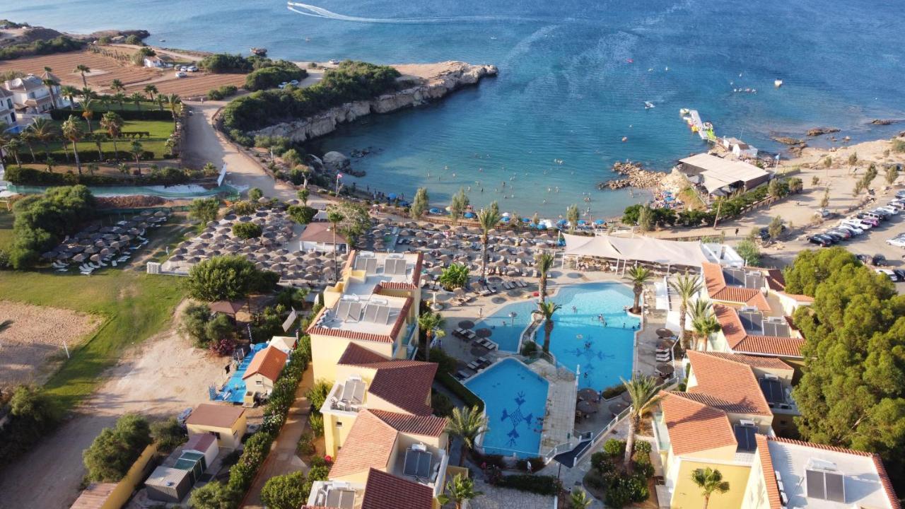 Malama Beach Holiday Village Protaras Bagian luar foto
